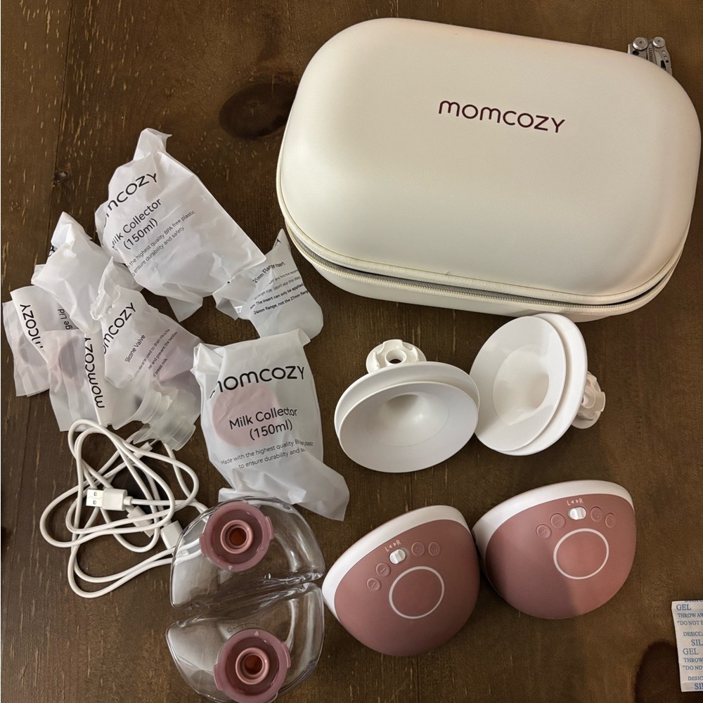 Momcozy M9 wearable pump